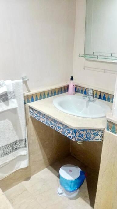 Beautiful Hivernage With Pool & Balcony, Near Attractions Appartement Marrakesh