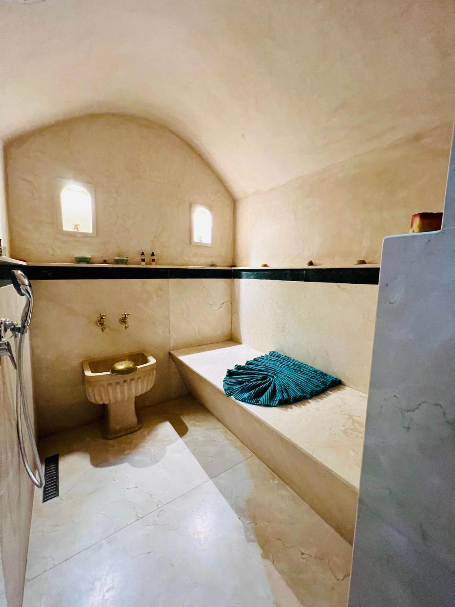 Alice Terrace & Marrakesh