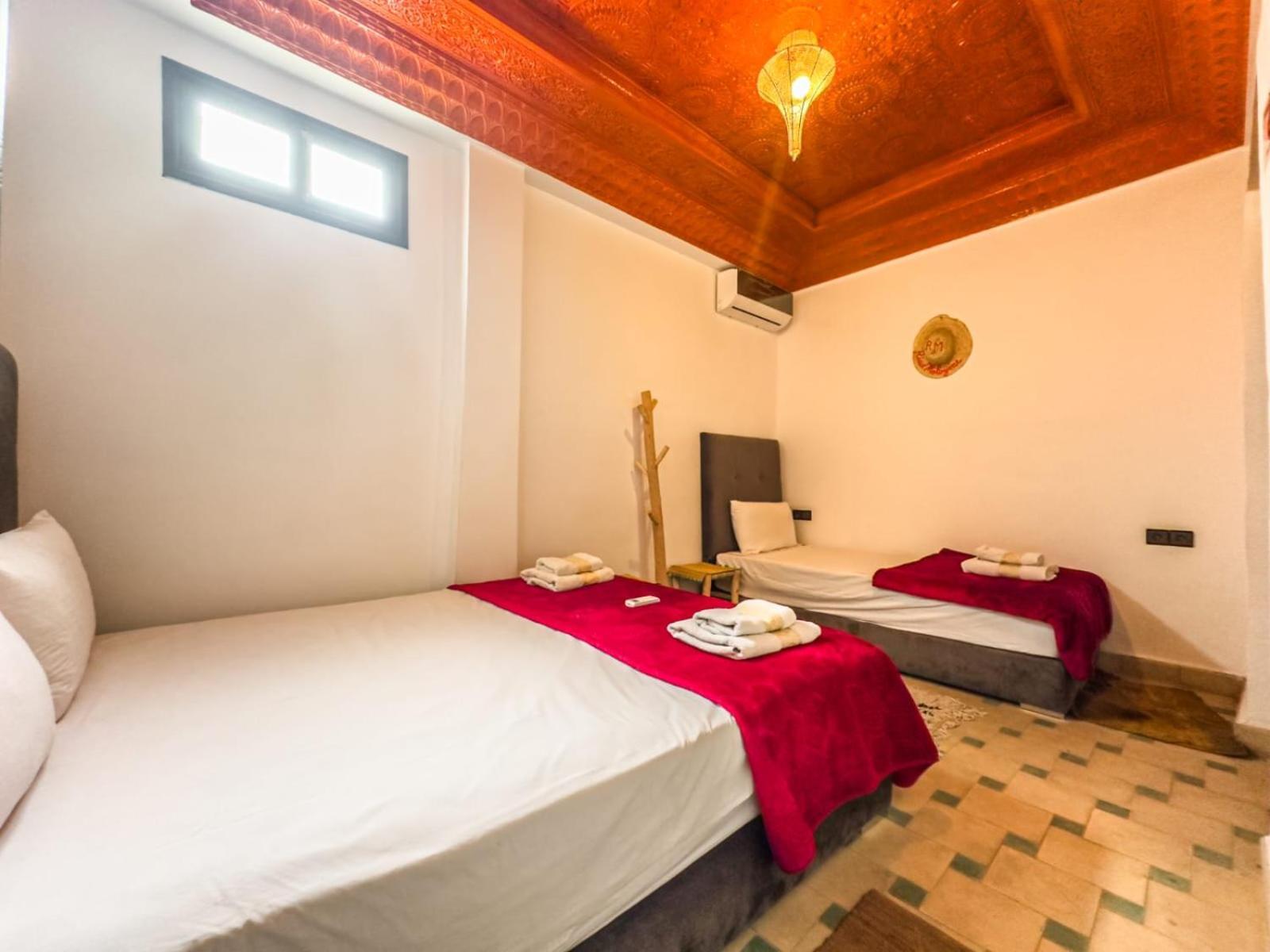 Guest house Malayine *