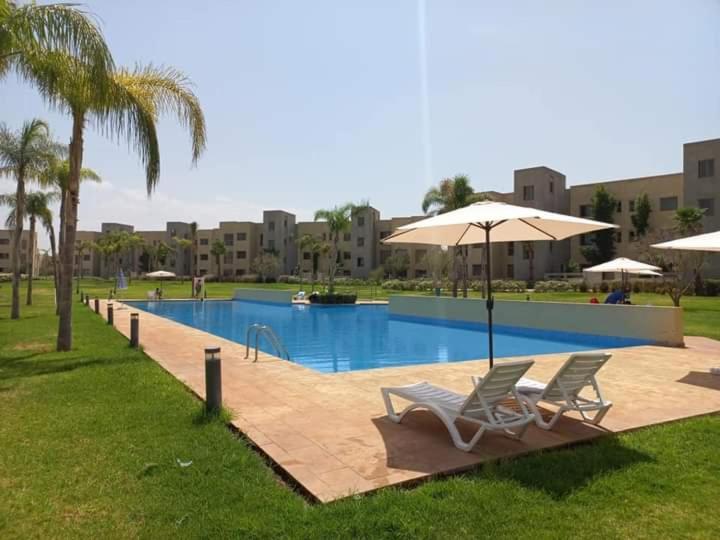 Avec Piscine Et Jardins Apartment Marrakesh