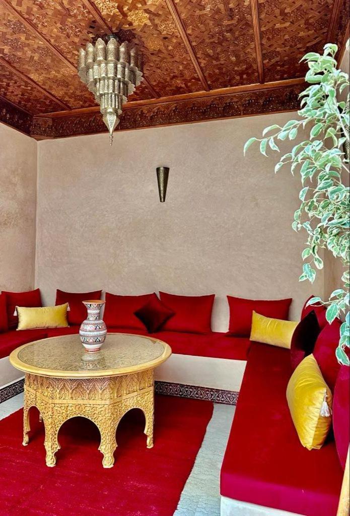 Click Riad & Spa
