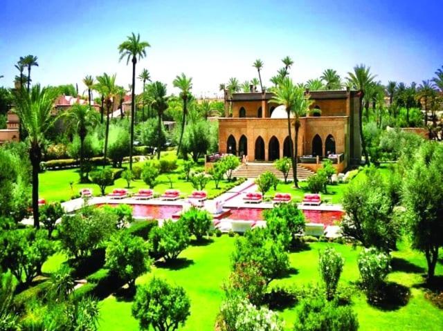 Familial Equipe Apartment Marrakesh