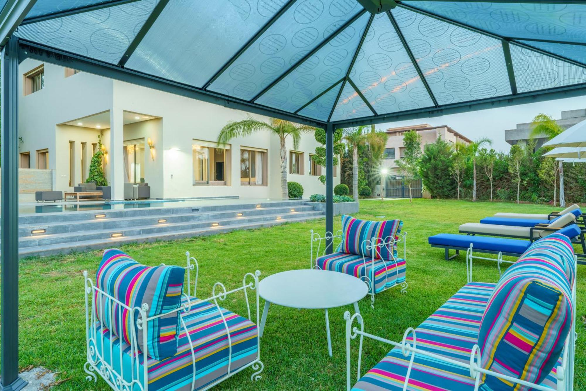 Villa Naciri En Plein Golf Avec Vue Sur Atlas Marrakesh