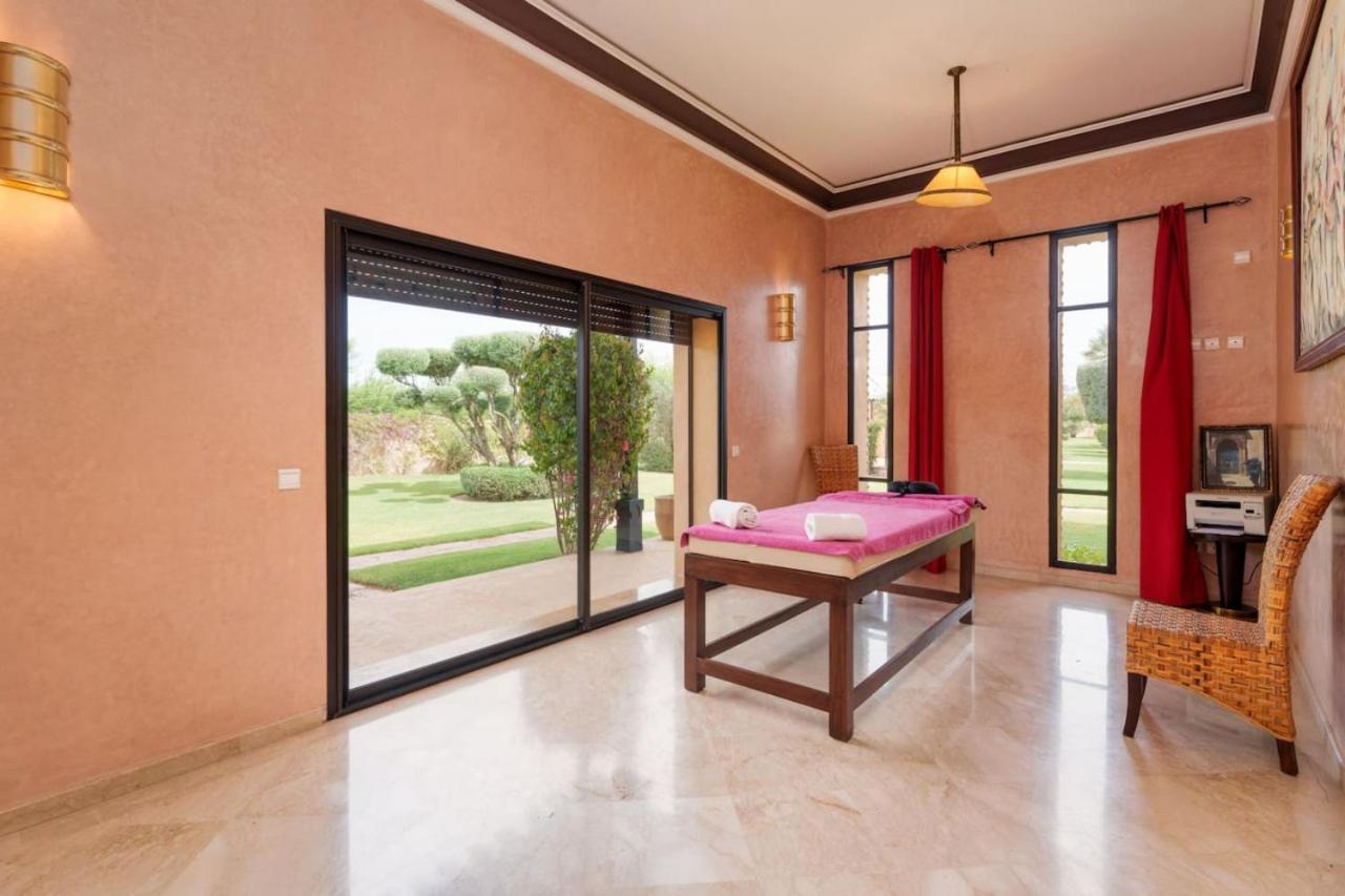 Villa Golf Mansion With Atlas Mountain View
