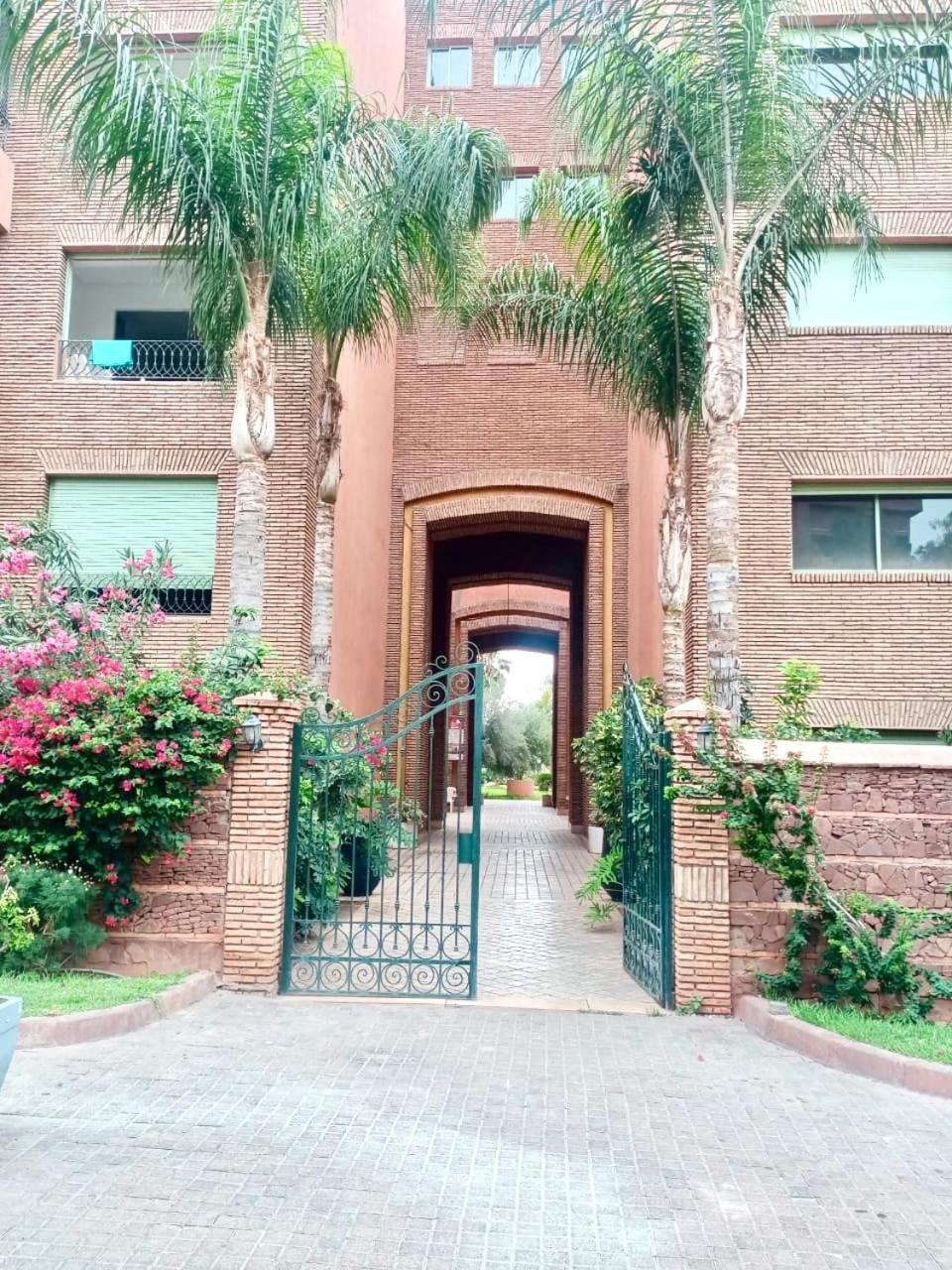 Beautiful Hivernage With Pool & Balcony, Near Attractions Appartement *
