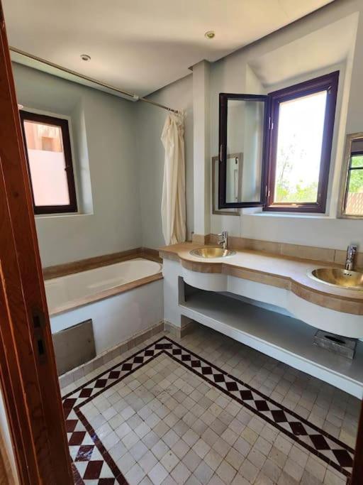 Luxury With Private Pool At Samanah Golf *