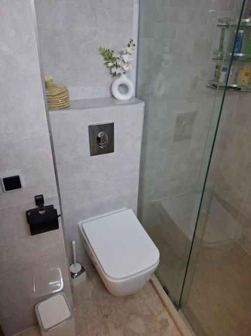 Appartement Hypercentre, Cosy, 2 Piscines, Sauna, Hammam *