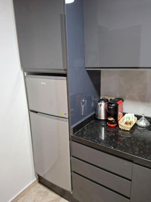 Appartement Hypercentre, Cosy, 2 Piscines, Sauna, Hammam
