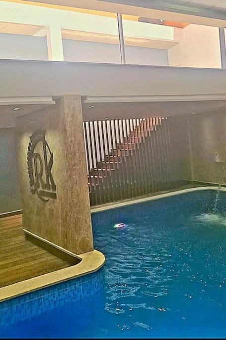 Appartement Hypercentre, Cosy, 2 Piscines, Sauna, Hammam