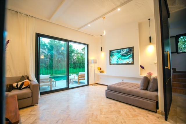 Oasis Private Pool Secure Complex