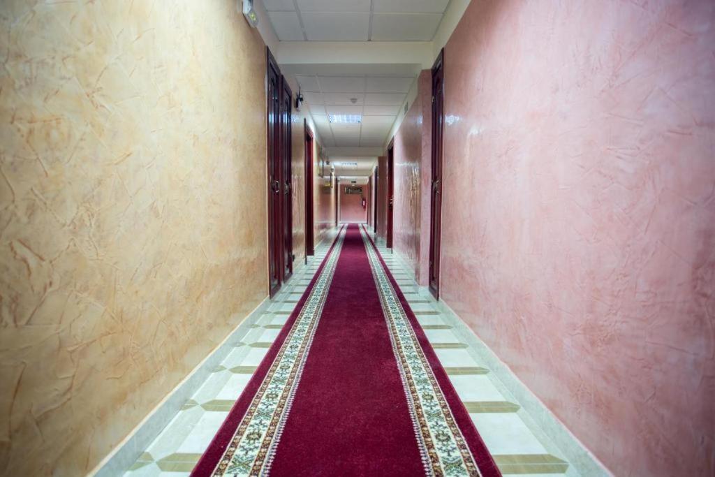 Les Ambassadeurs