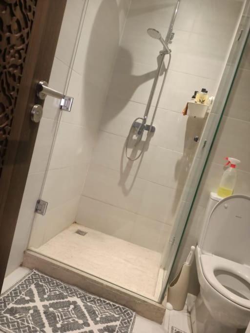 Apparemment Chic Au Coeur De Marrakech Appartement