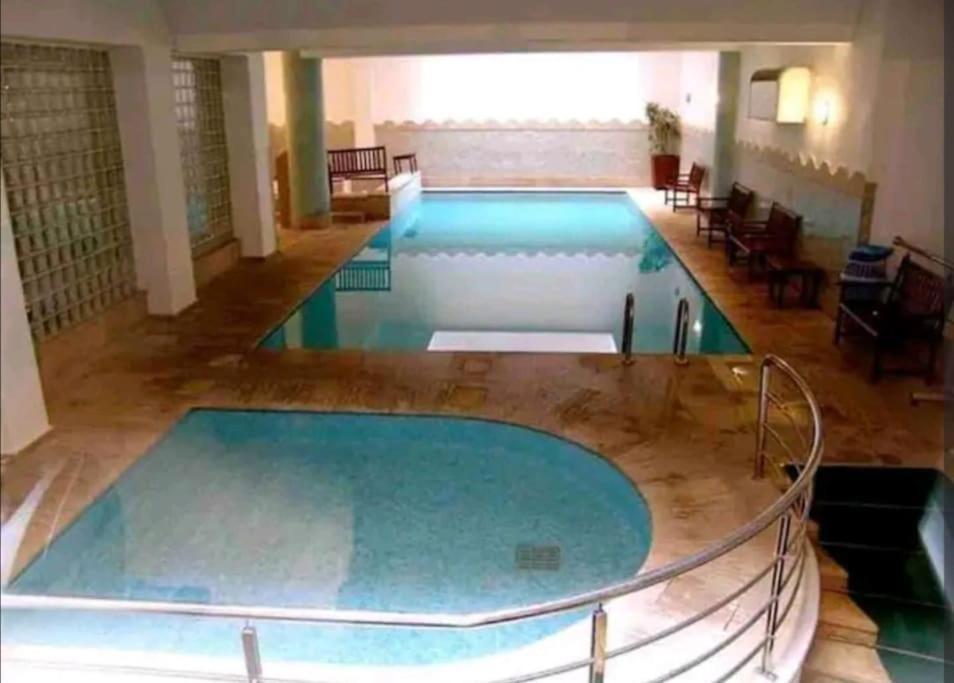 Gueliz Avec Piscine Et Salle De Sport