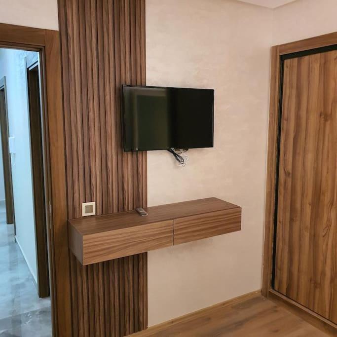 Pres Du Ibis Et Wazo Et Marjane Mall Appartement *
