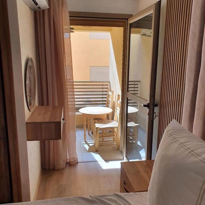 Pres Du Ibis Et Wazo Et Marjane Mall Appartement Marrakesh