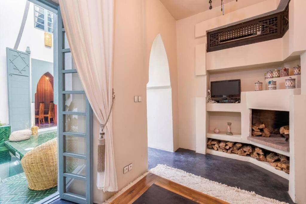 Villa Riad Exclusif- Piscine - Petit Dejeuner Gratuit *
