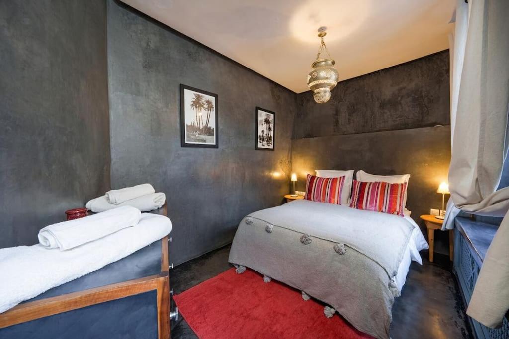 Riad Exclusif- Piscine - Petit Dejeuner Gratuit Marrakesh