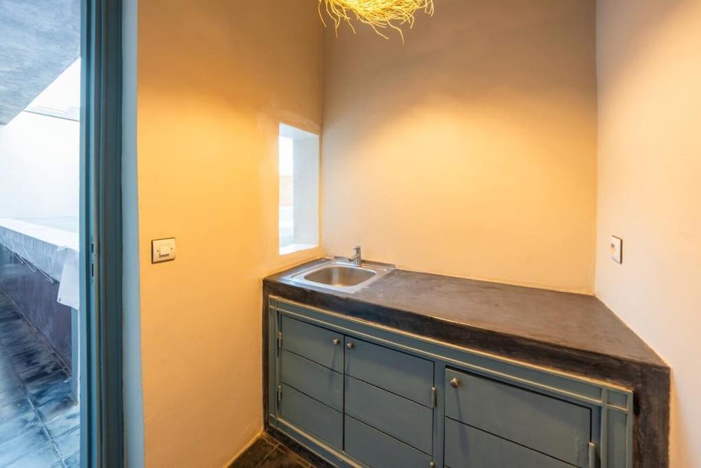 Riad Exclusif- Piscine - Petit Dejeuner Gratuit Villa *