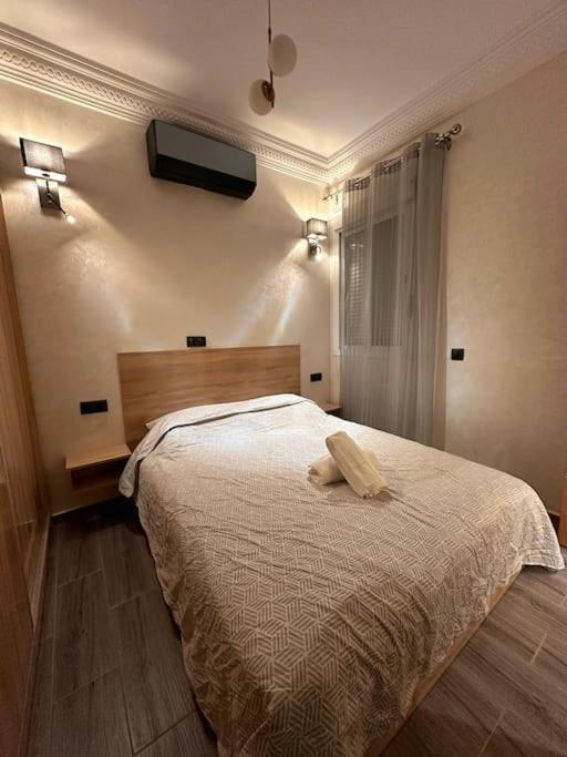 Cozy With Amenities Near Appartement
