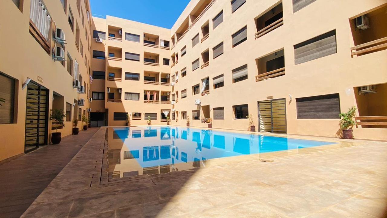 Nour 5 *