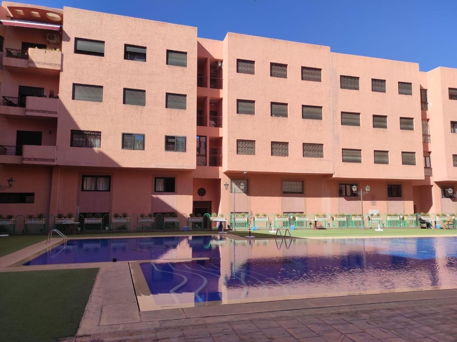 Apparemment Avec Piscine Marrakesh