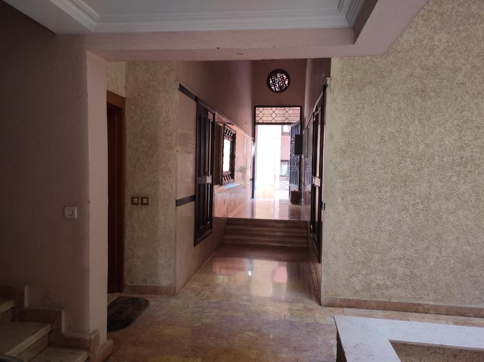 Apparemment Avec Piscine Appartement
