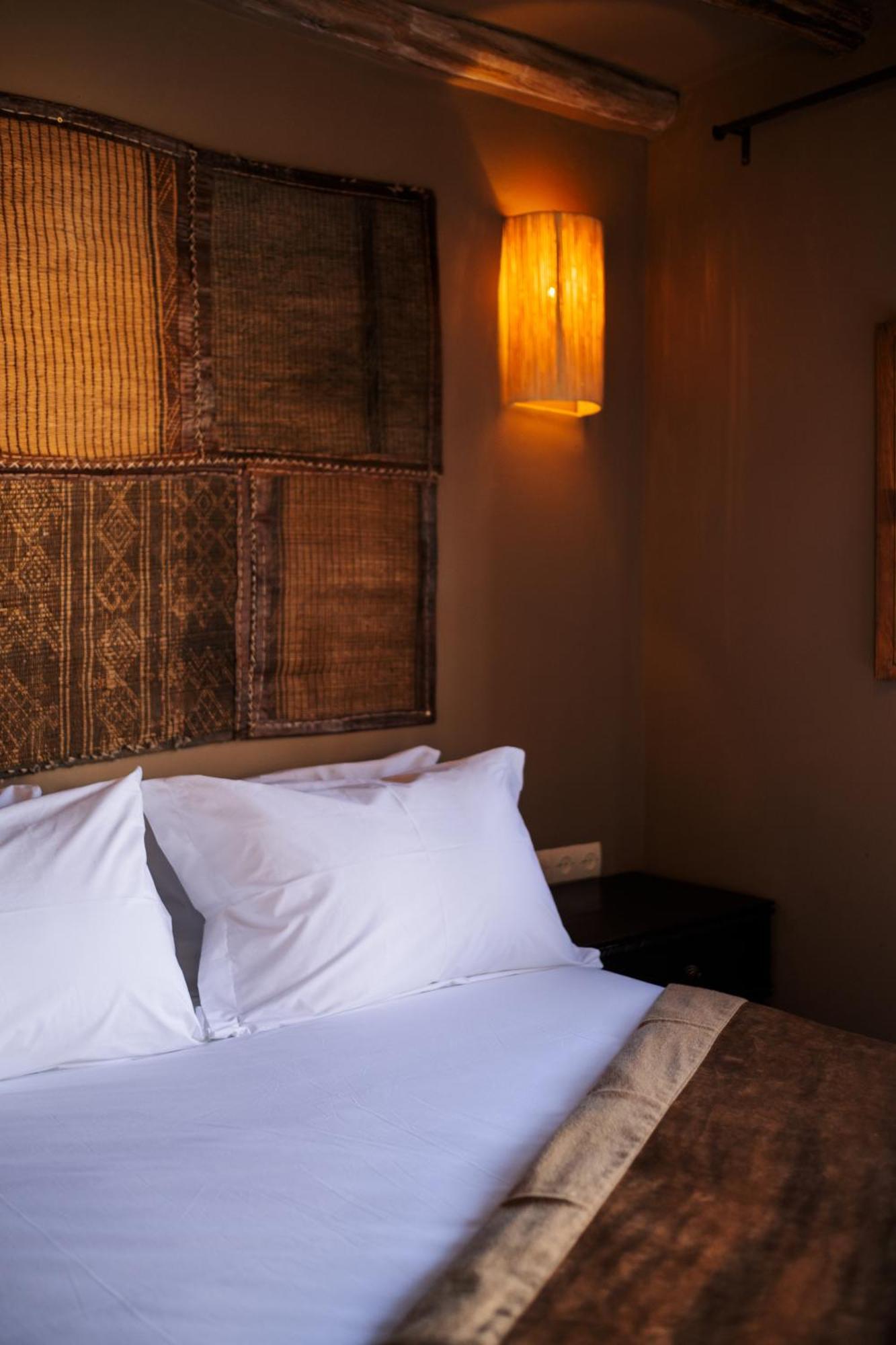 Zi Hotel 3*