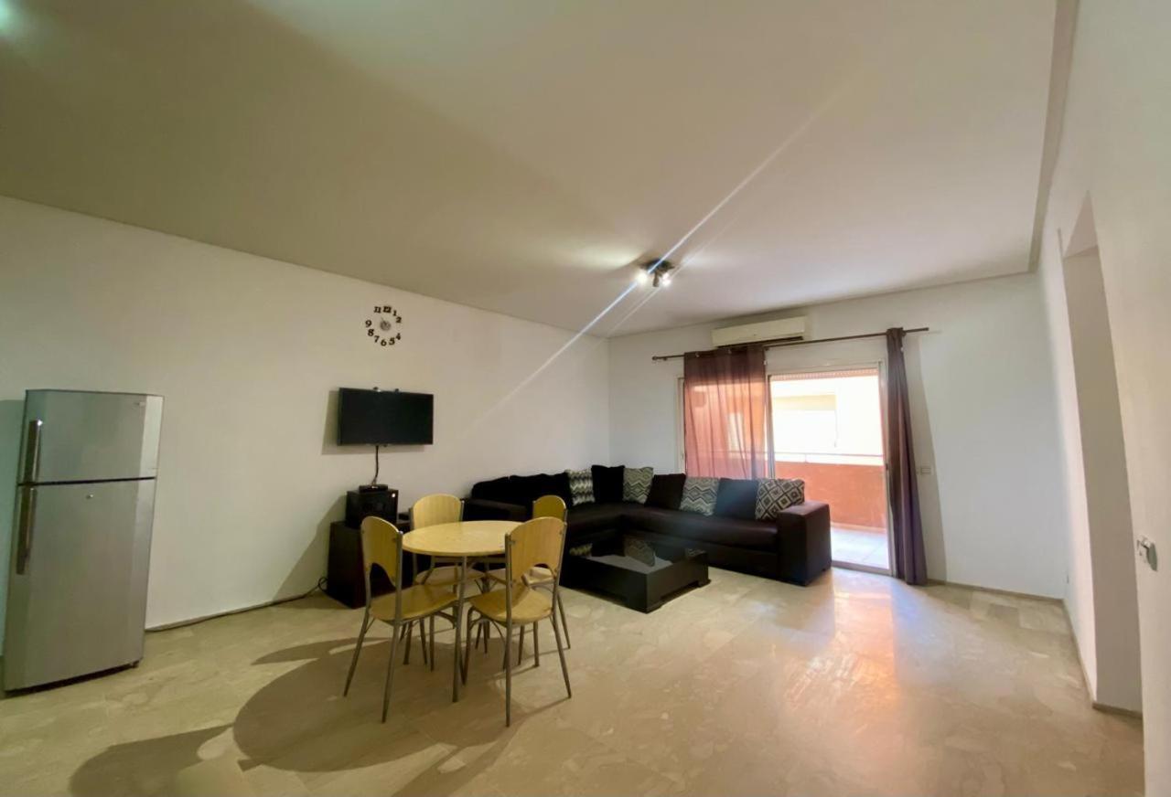 Apparemment 1 Salon A Cote De La Gare Gueliz 16 Appartement
