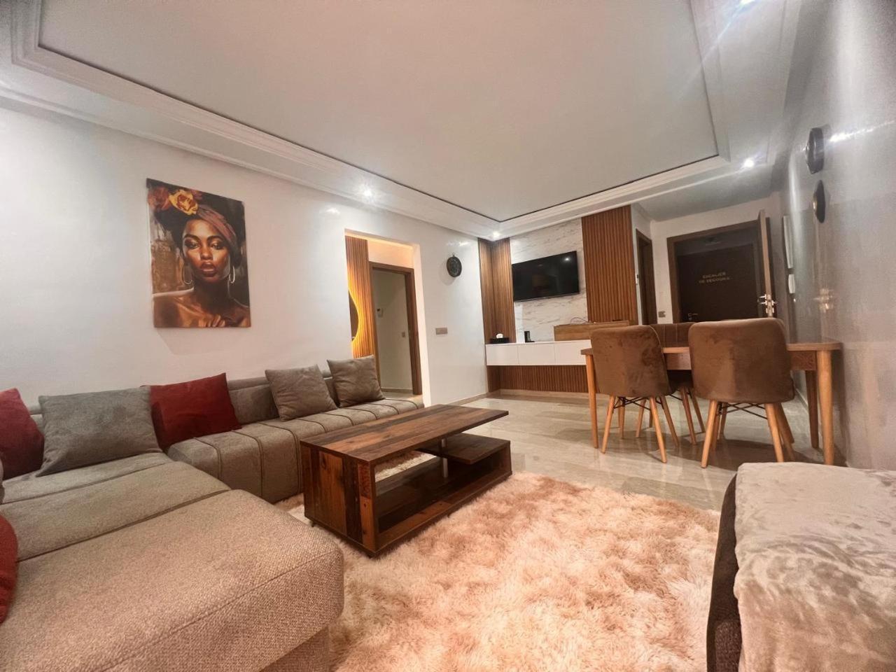 Gueliz De Luxe 2 Piscines Appartement *