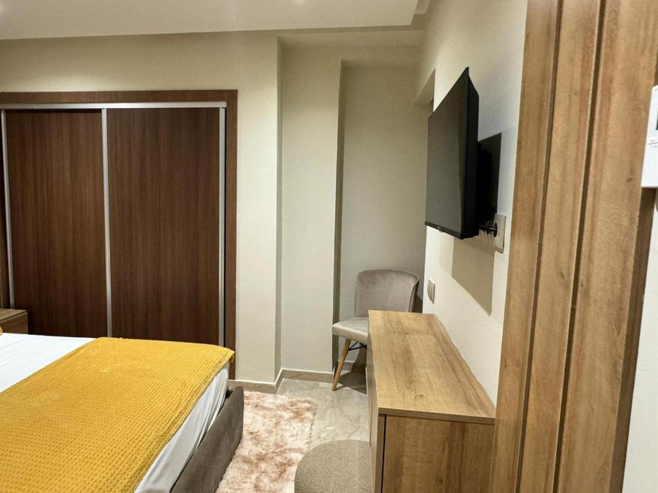 Appartement Gueliz De Luxe 2 Piscines