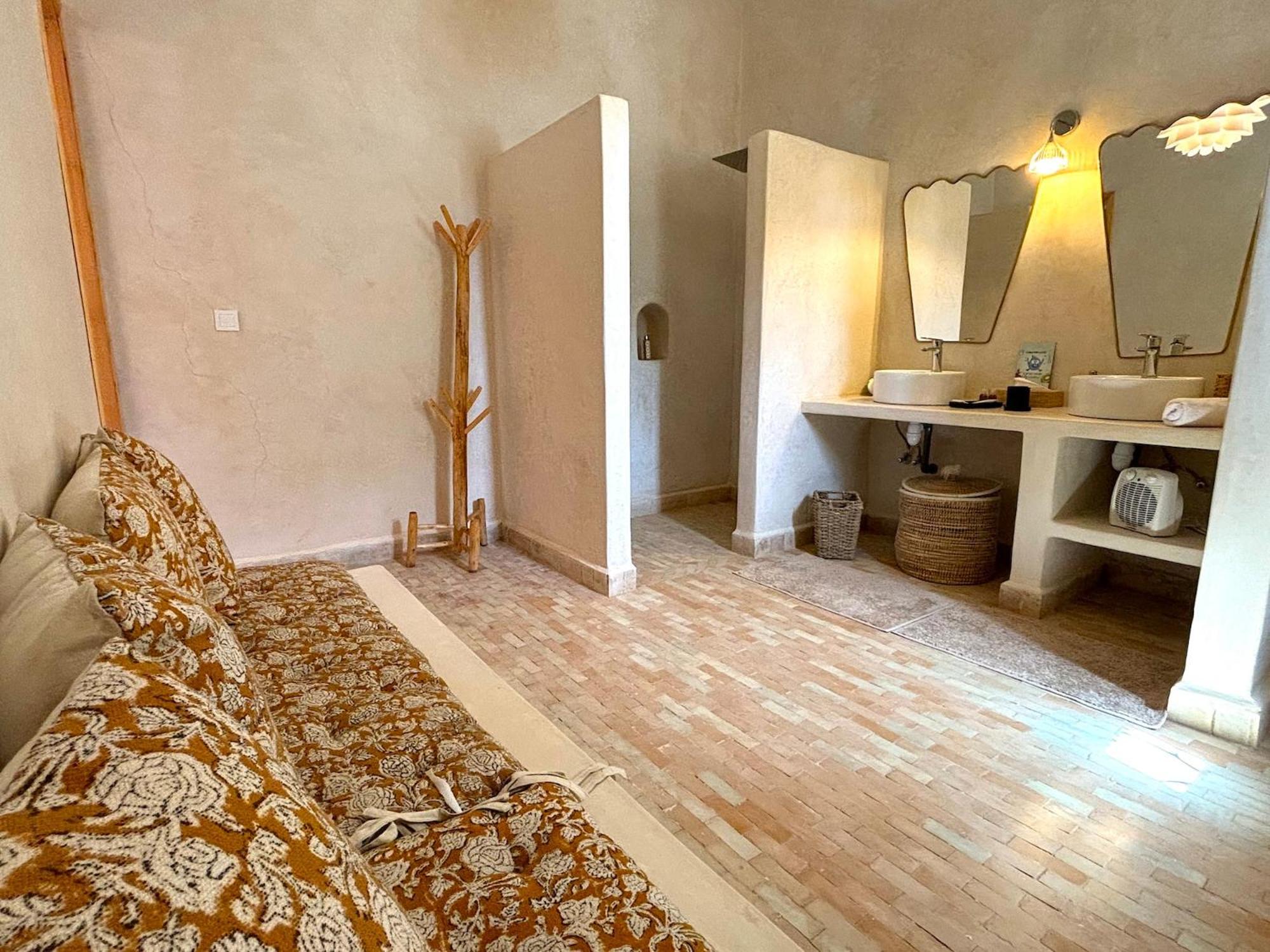 Palais Sadi Villa *