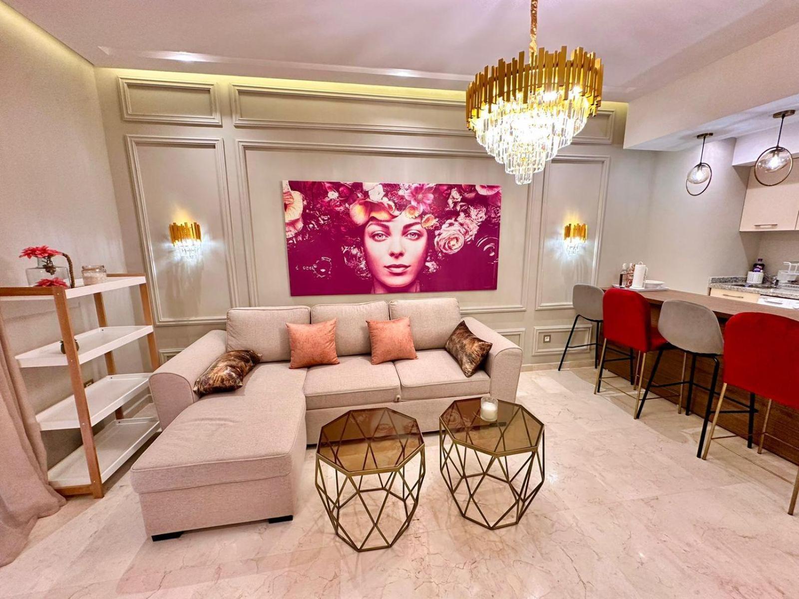 Luxueux Avec Piscine 10 Minutes Du Centre Appartement *