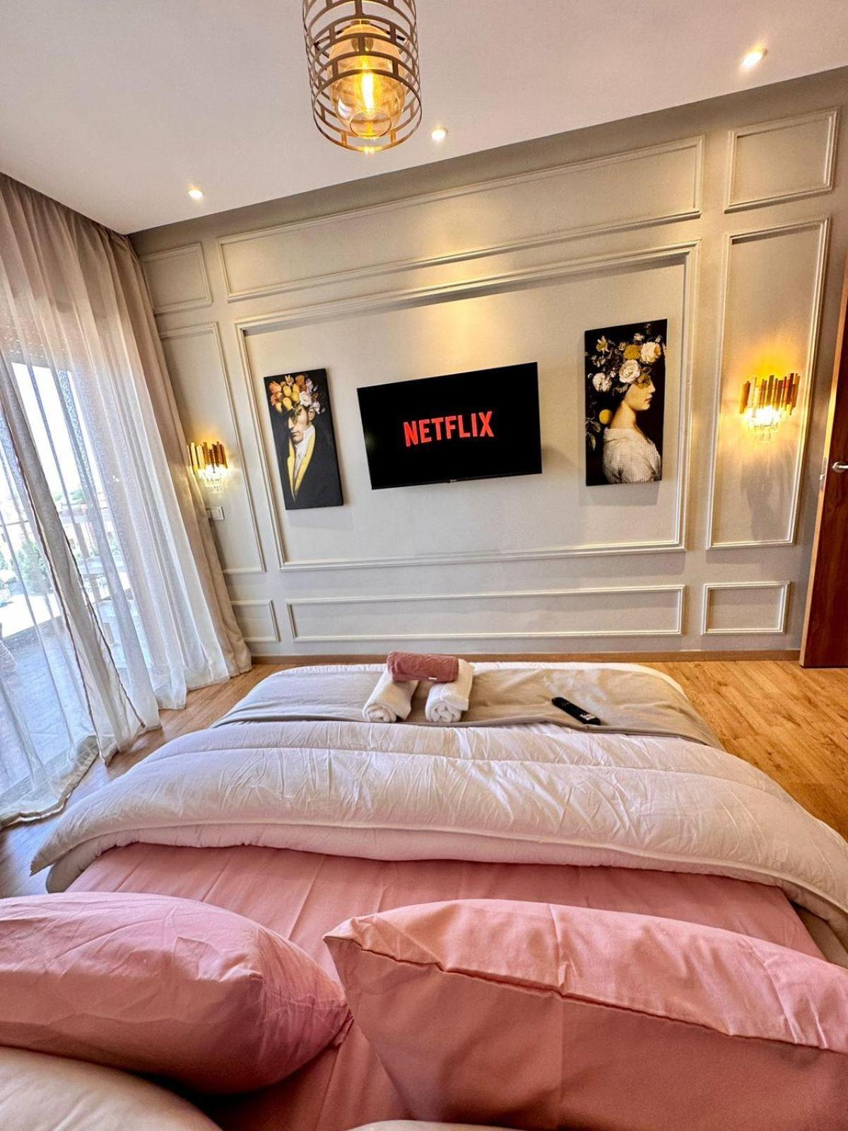 Appartement Luxueux Avec Piscine 10 Minutes Du Centre Marrakesh