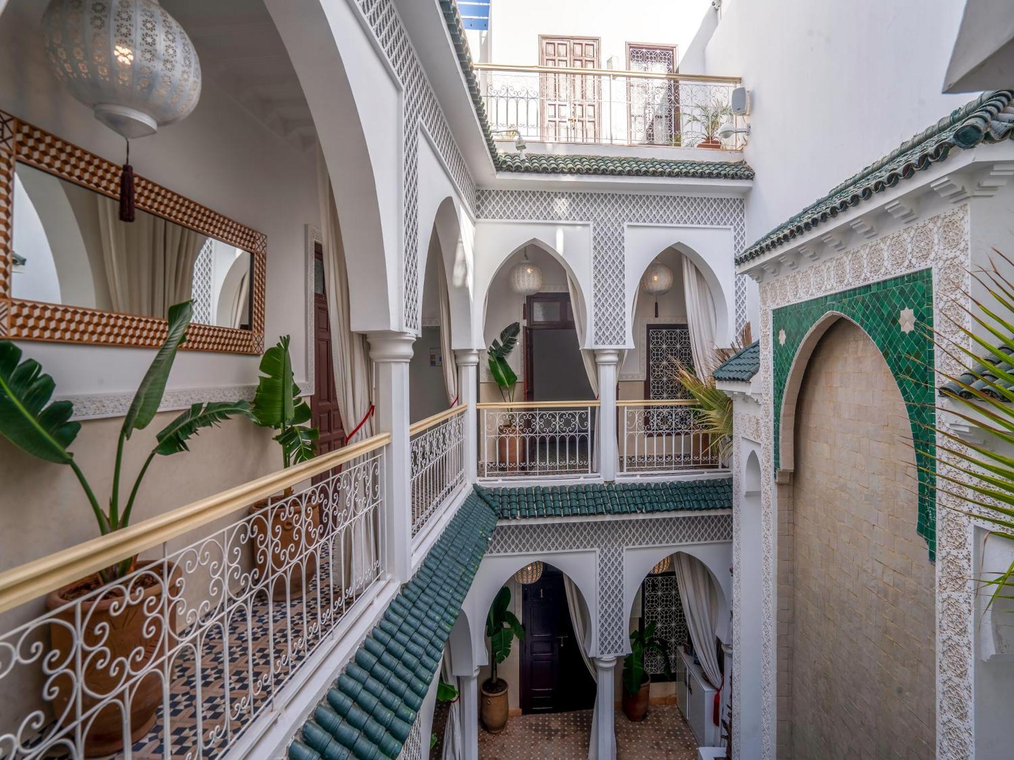 Tzizwit Boutique & Riad *