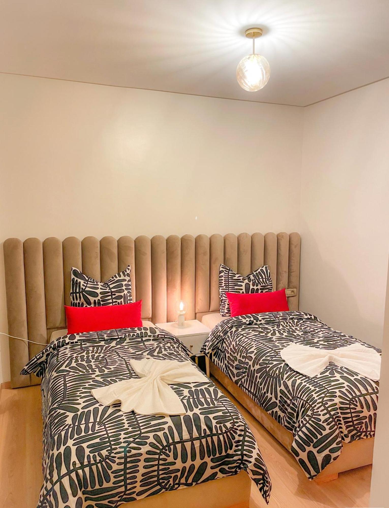 Luxueux A Prestigia Saphir