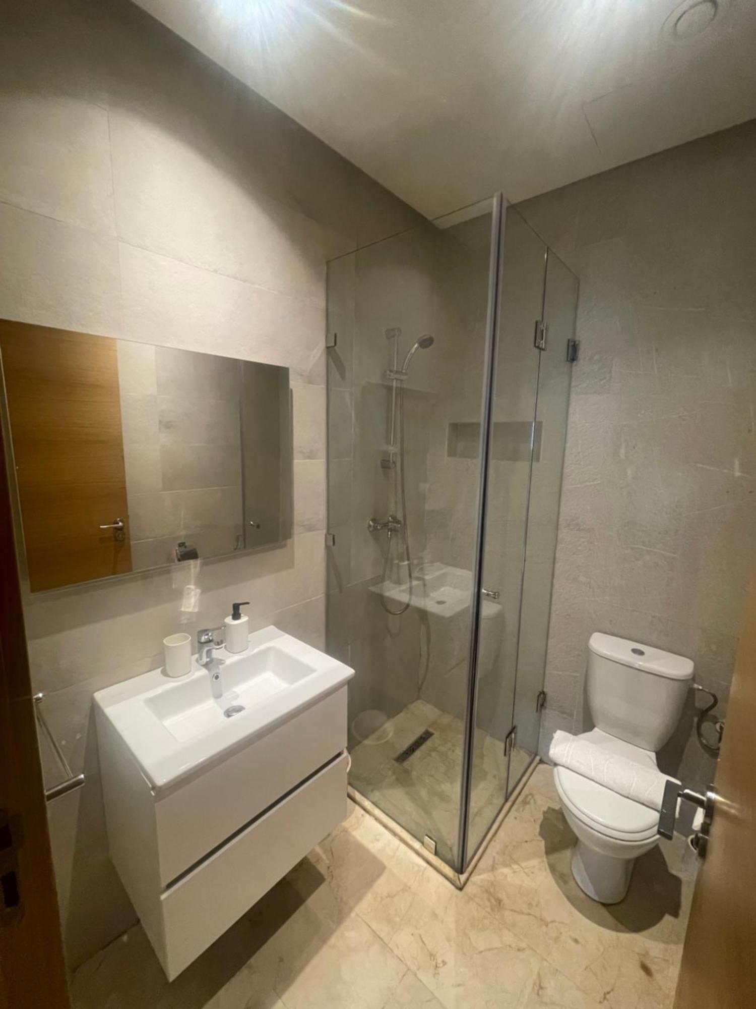 Luxueux A Prestigia Saphir