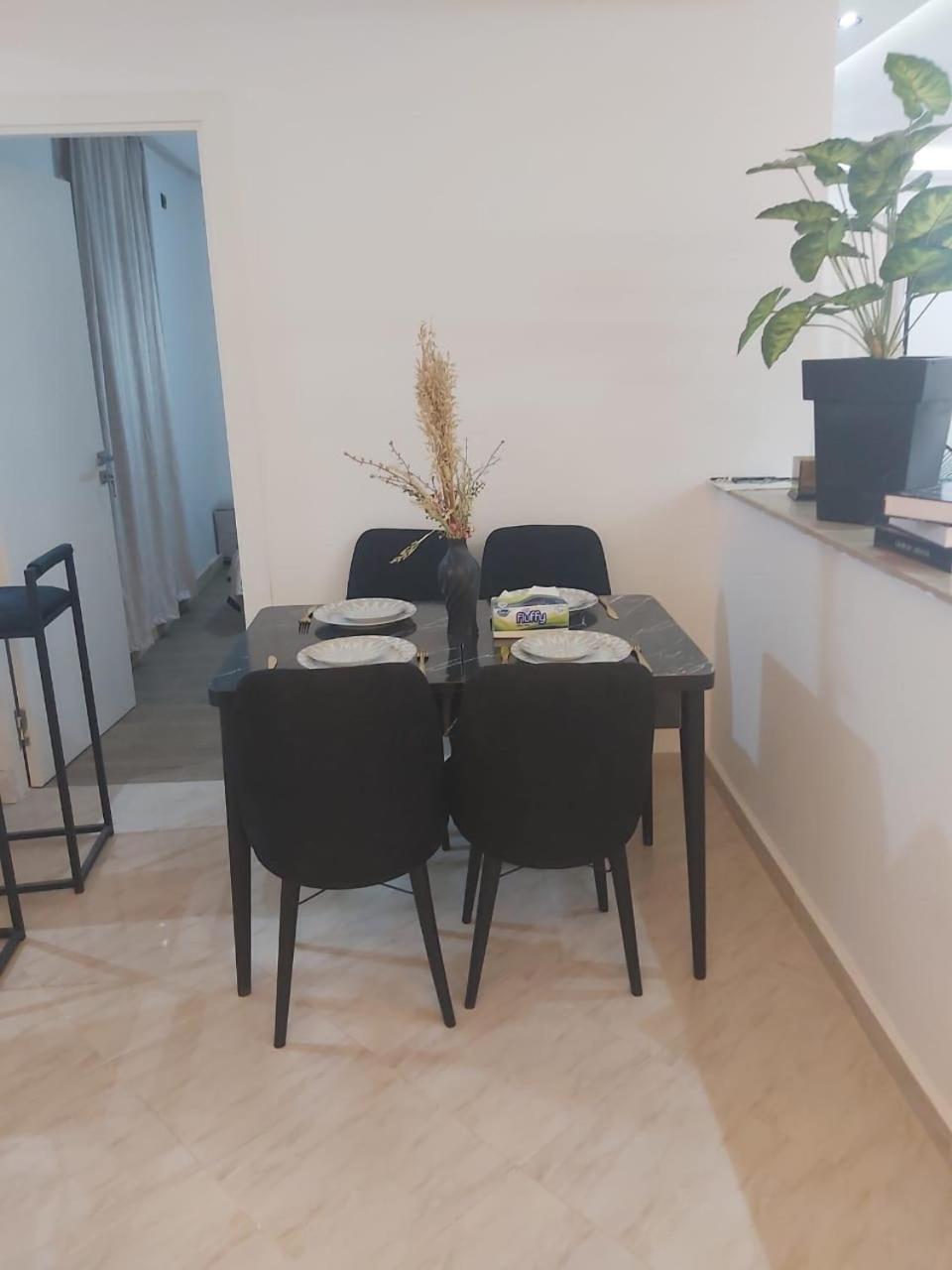 Centre T3 Jacuzzi Prive 2 Min De La Gare Apartamento Marrakesh