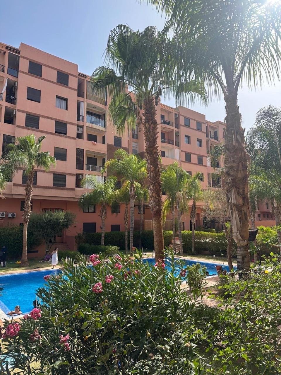 Luxury Duplex For Rent Suites,terrace,swimimg Pool Apartment Marrakesch
