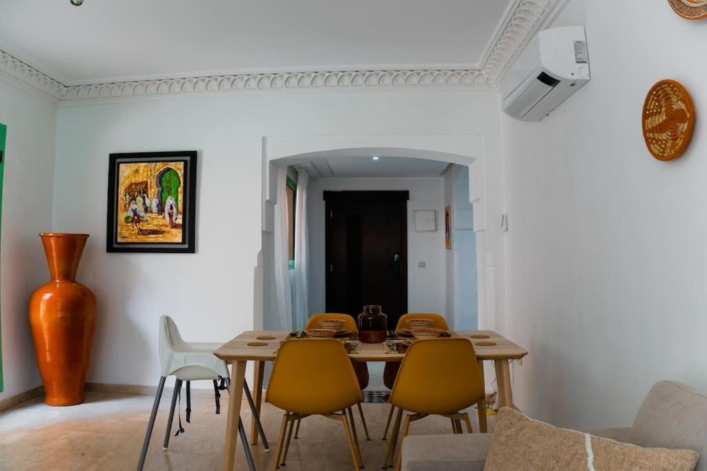 Bel Hivernage Avec Belle Terrasse Appartamento