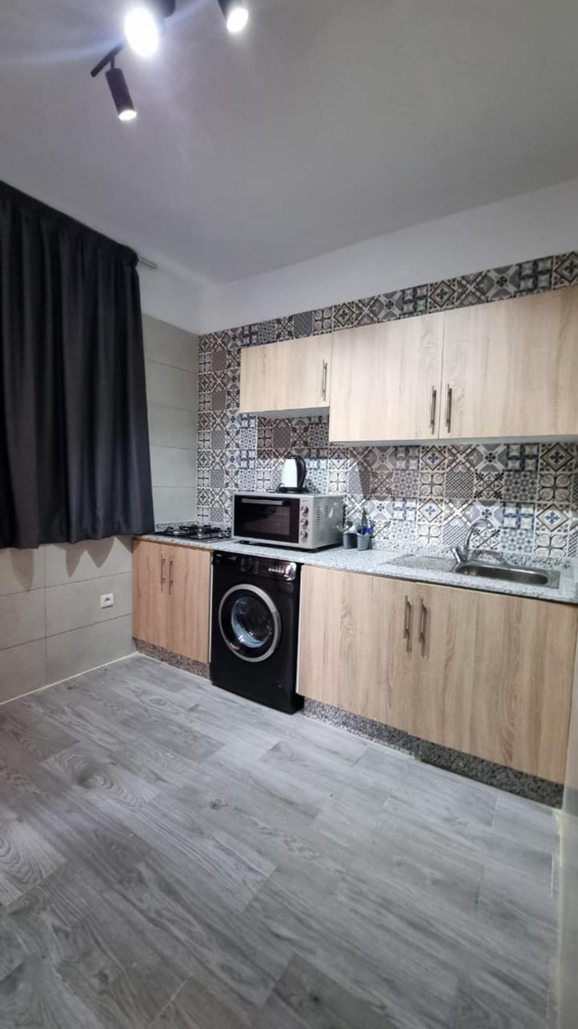 Apartment Mima Marrakech Proche Centre Ville, Calme Et Spacieux *