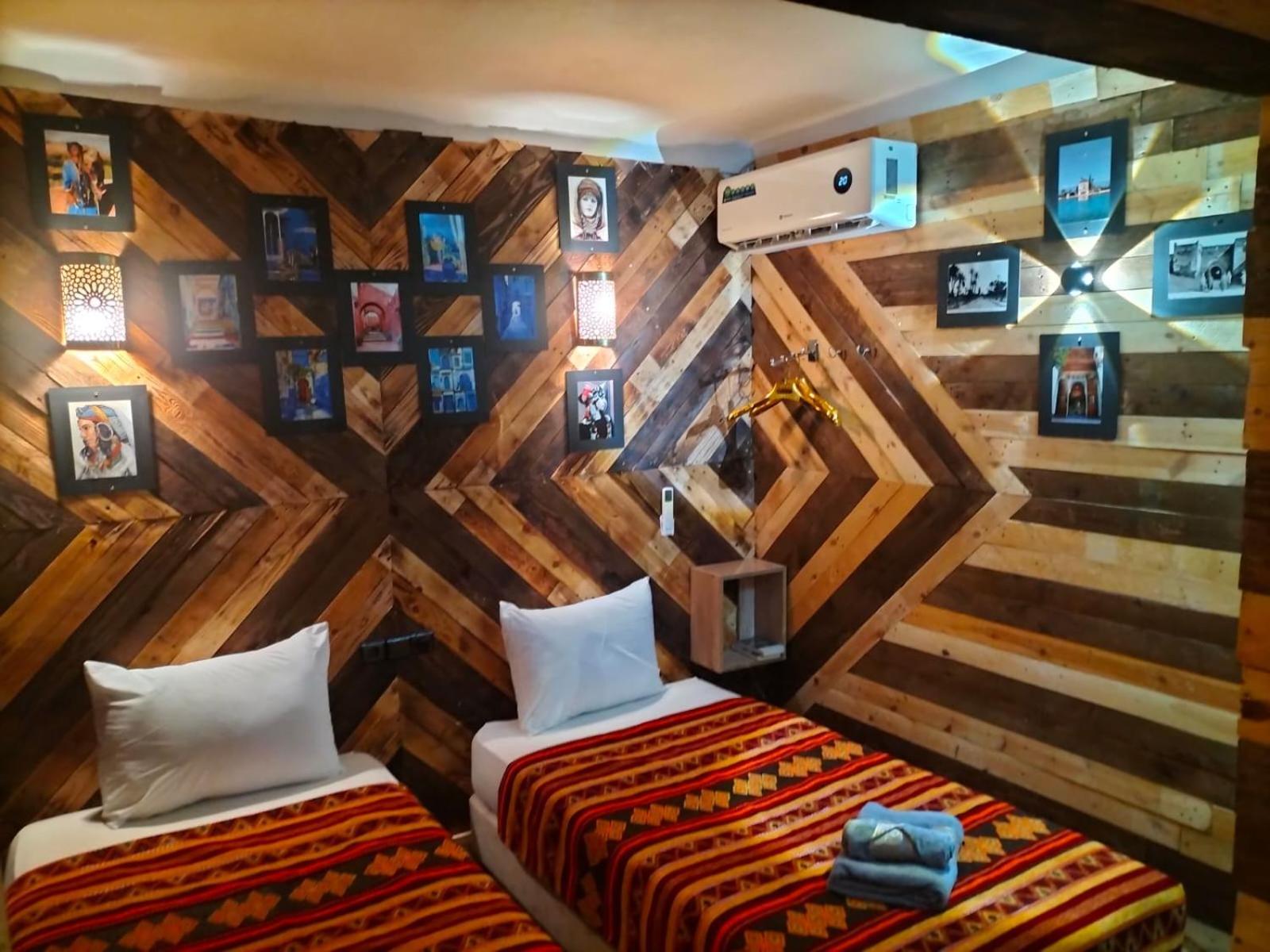 Flat Apartment *