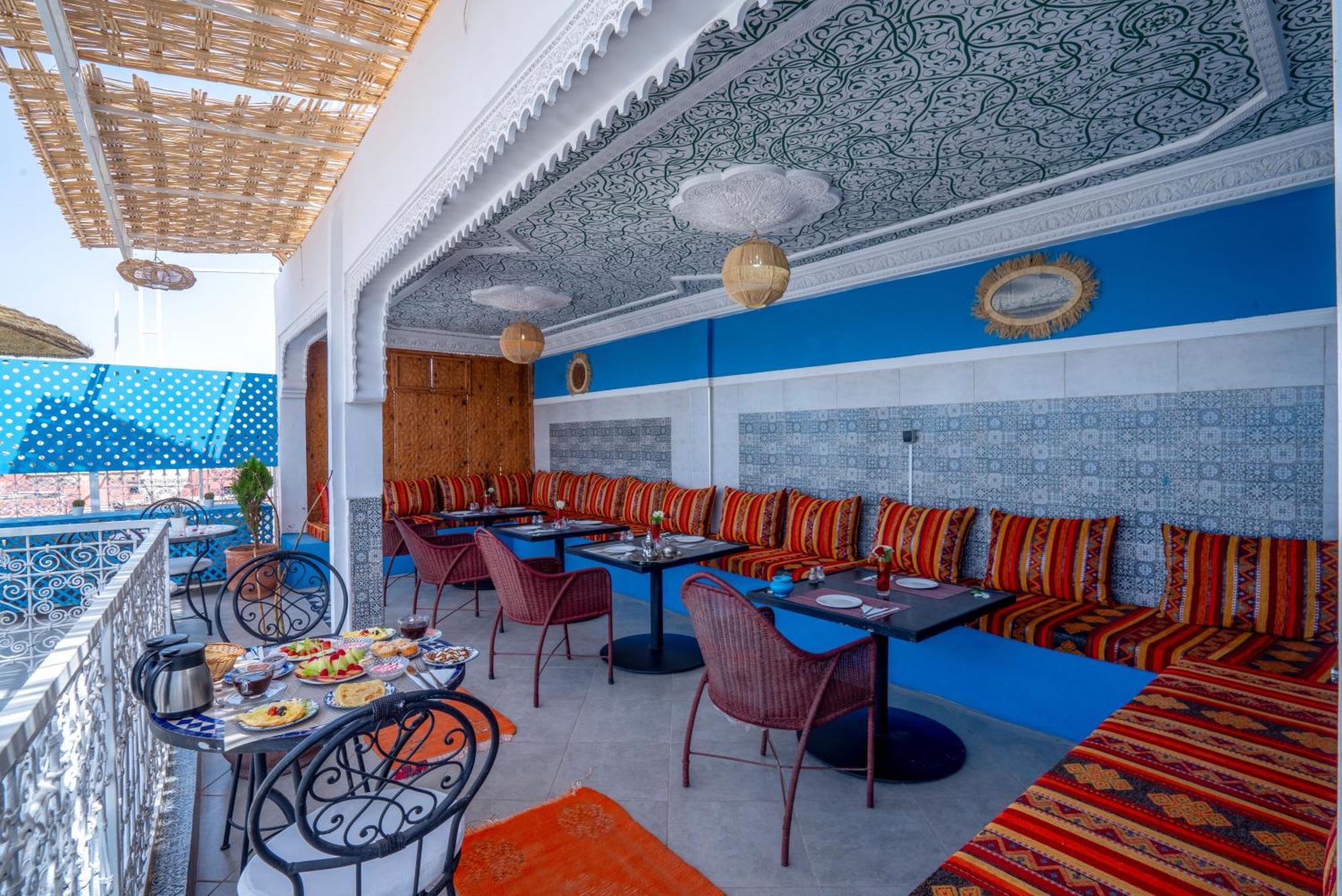 Hafssa & Hotel 3*