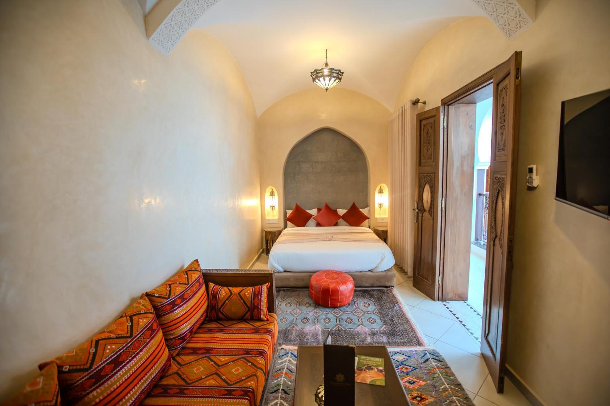 Guest house Mandana &