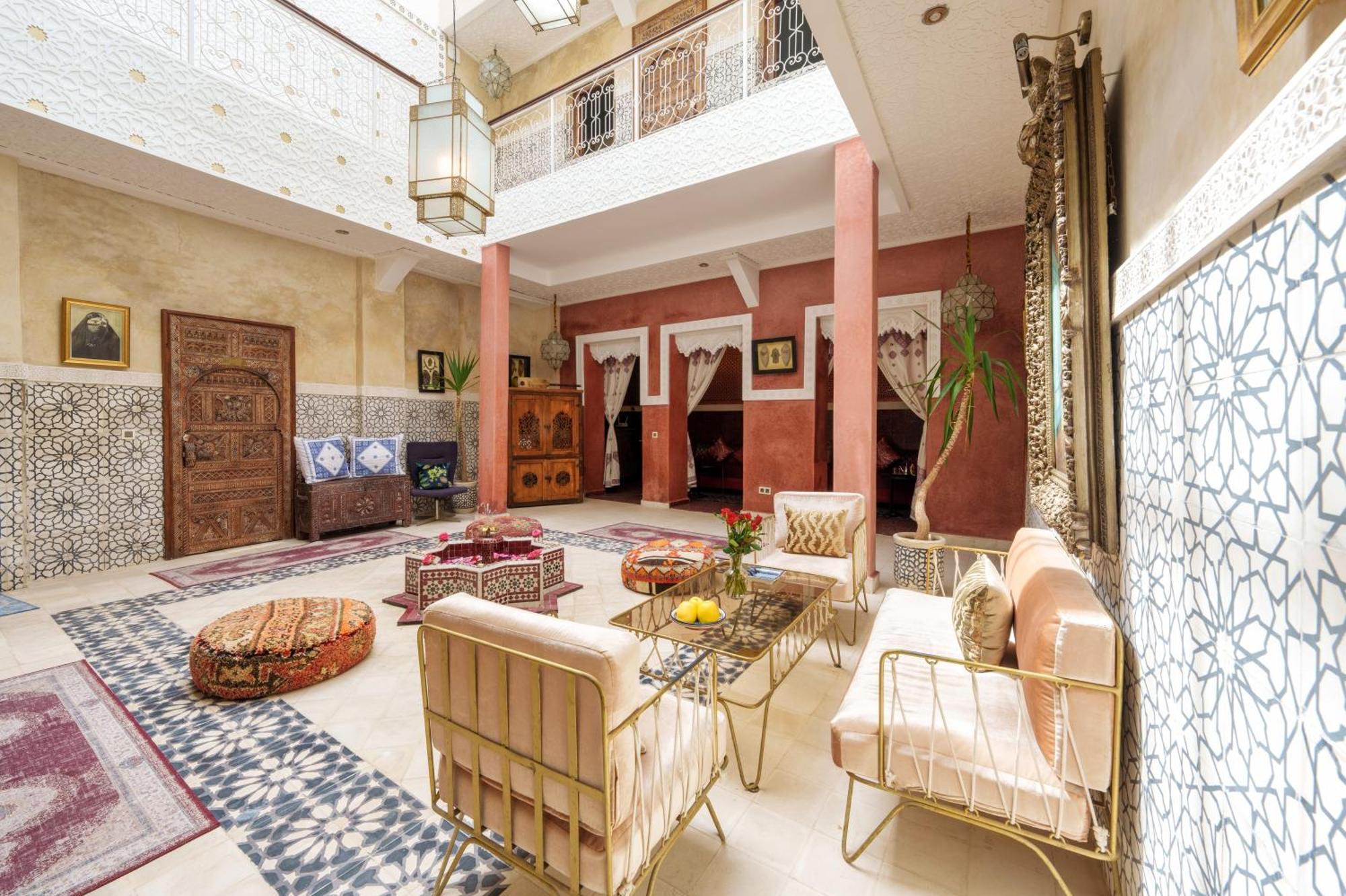 Riad La Fayette 7 Chambres - Petit Dejeuner Gratuit *