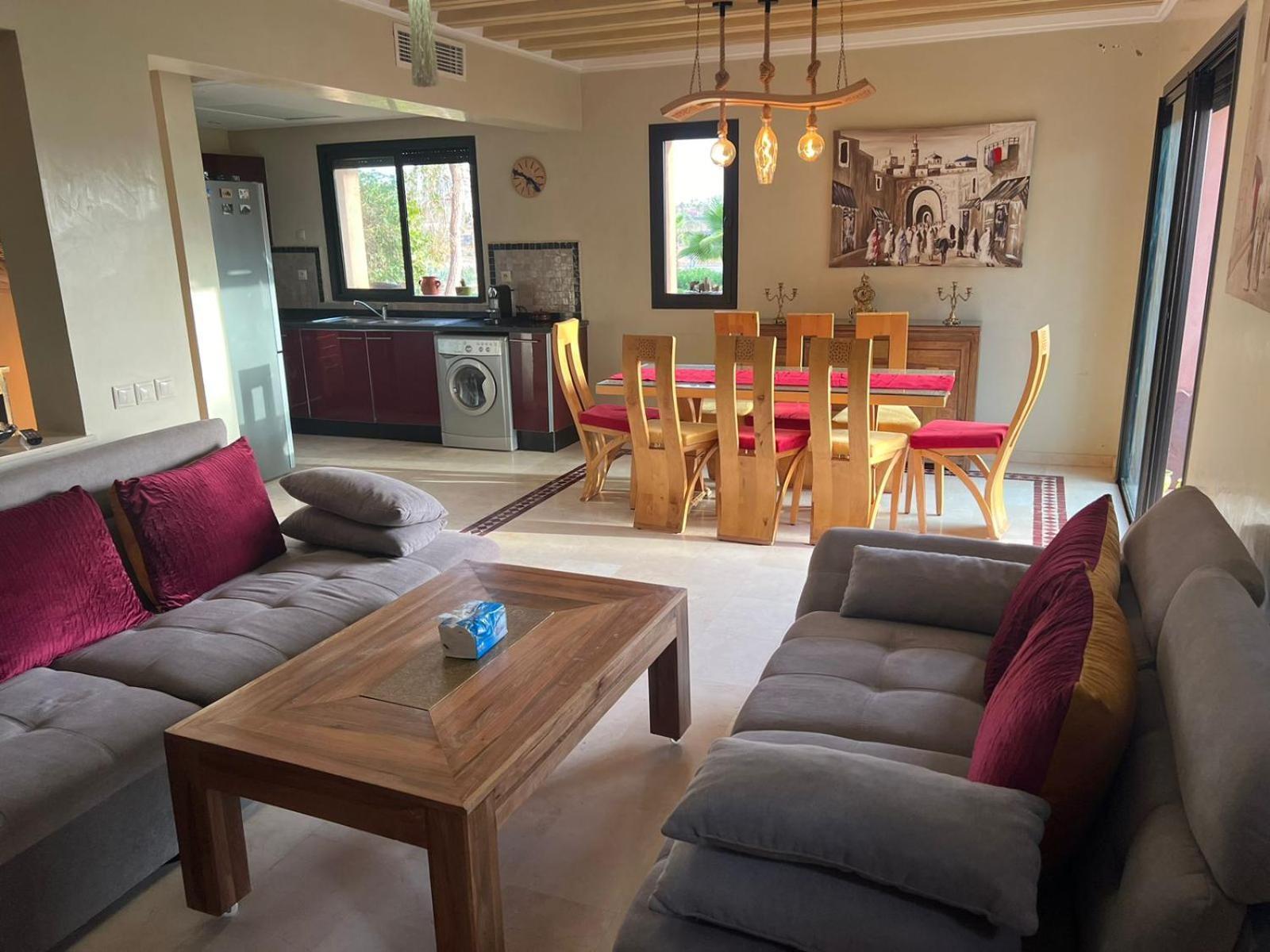 Apartment Elegant Avec Vue Sur Piscine Jardin Verdoyant Et Wifi Ultra Rapide *