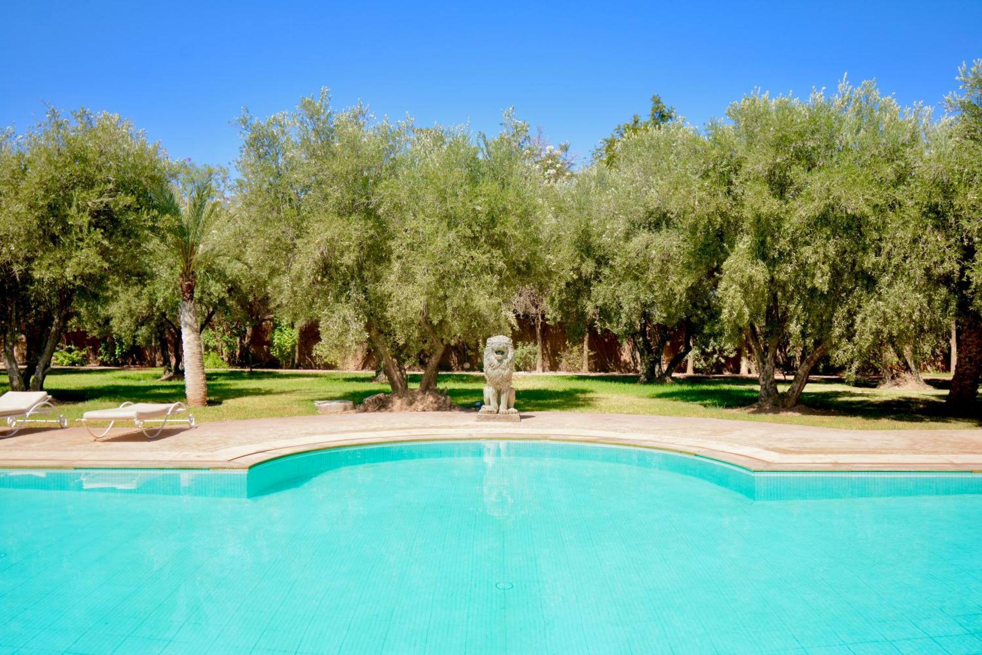 Villa Familiale Dans Privee Au Coeur Dune Oliveraie Marrakesh