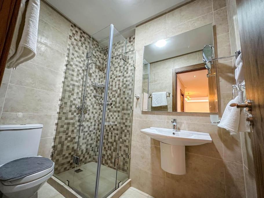 De Luxe Bien Equipe Appartement