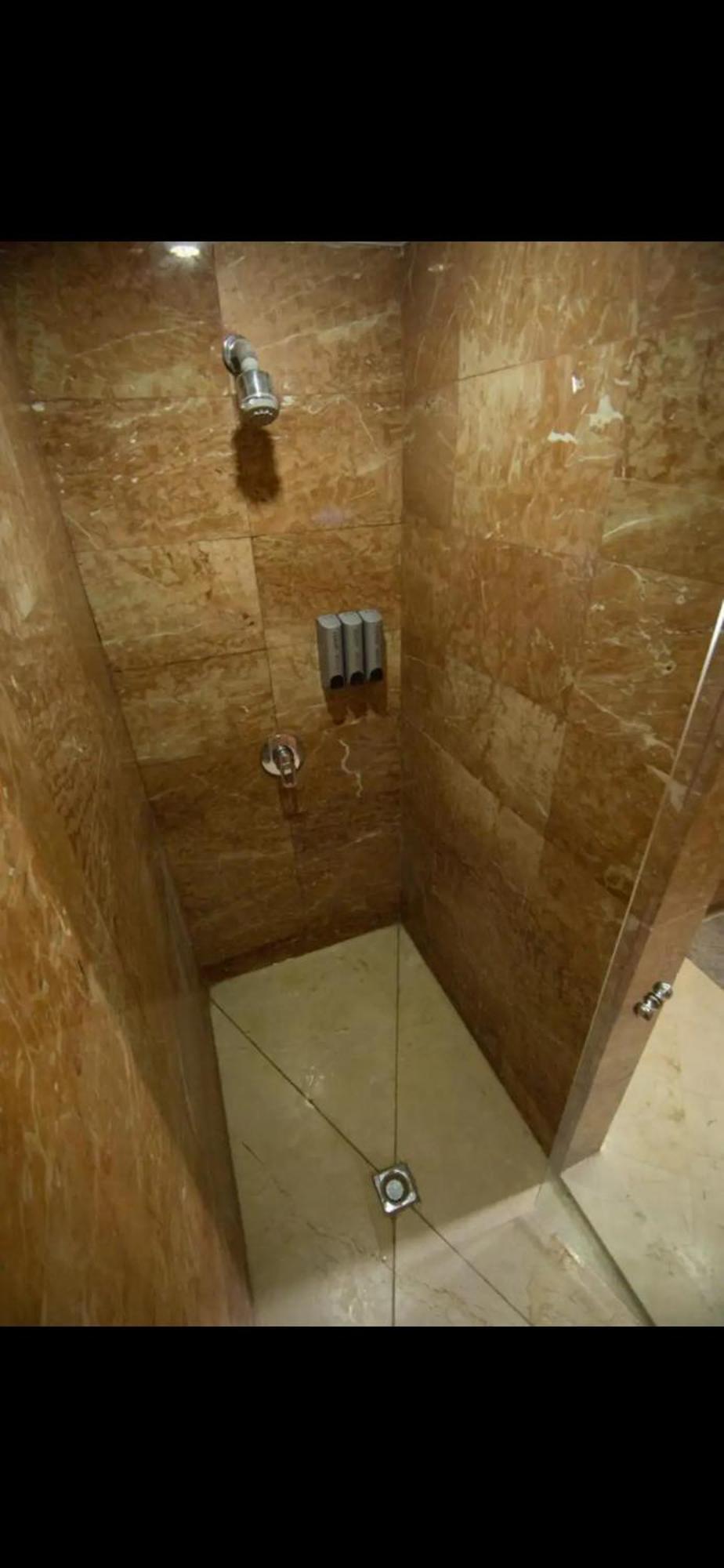 Lux Apt, Prime Location, Jacuzzi *