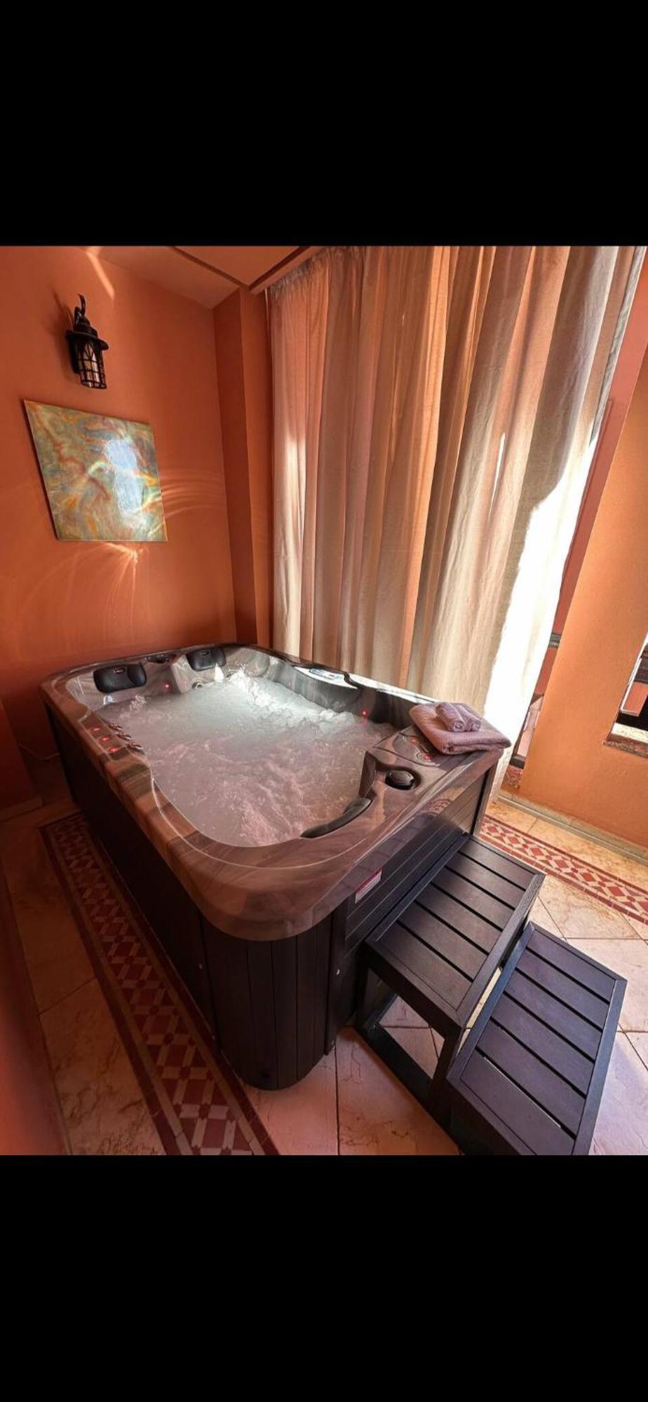 Apartamento Lux Apt, Prime Location, Jacuzzi Marrakesh