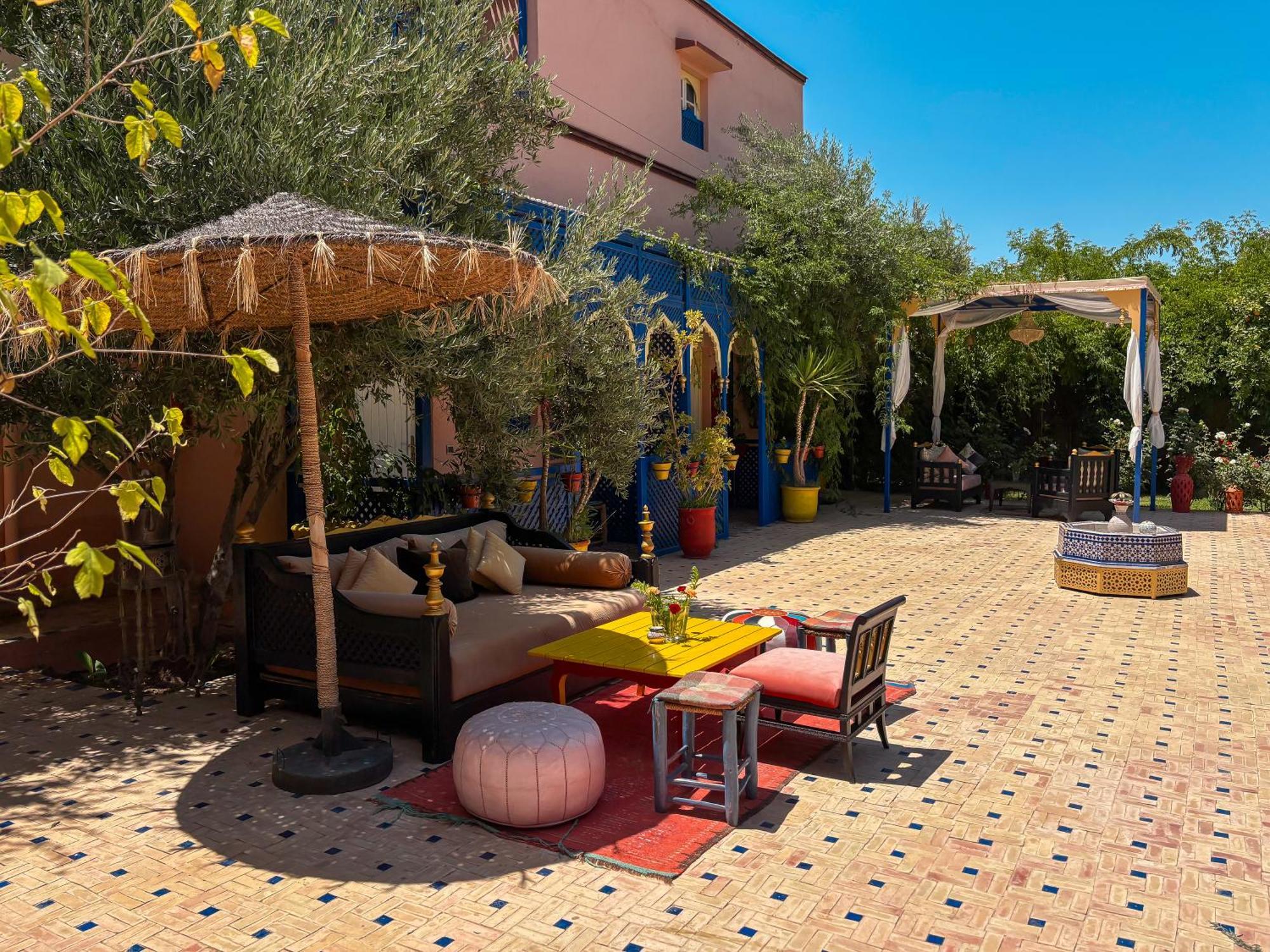 Le Bleu House *